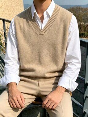Khaki Casual Men's V-Neck Rib-Knit Split Unlined Pullover Knit Vest